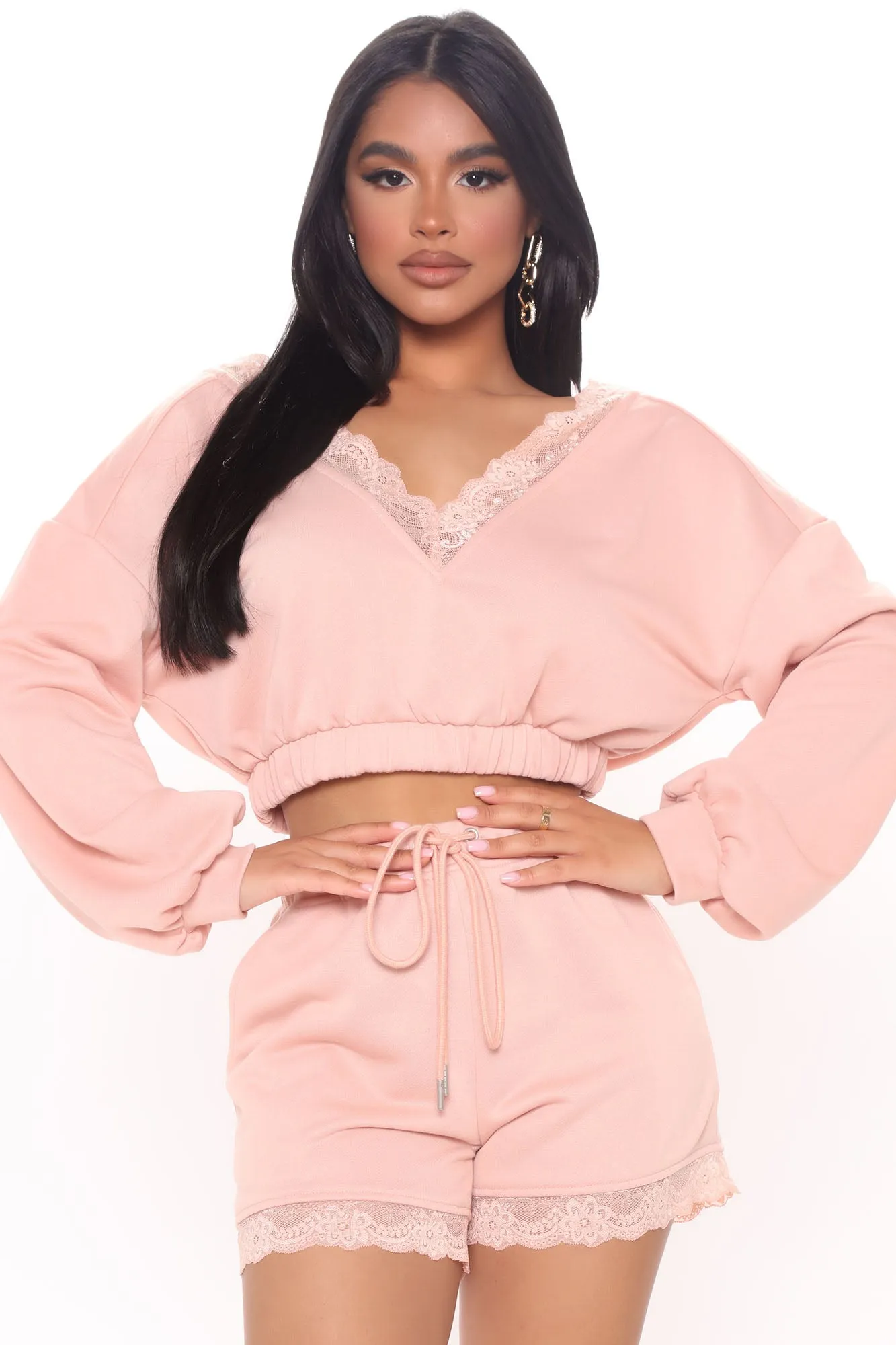 All In The Details Lace Short Set - Peach