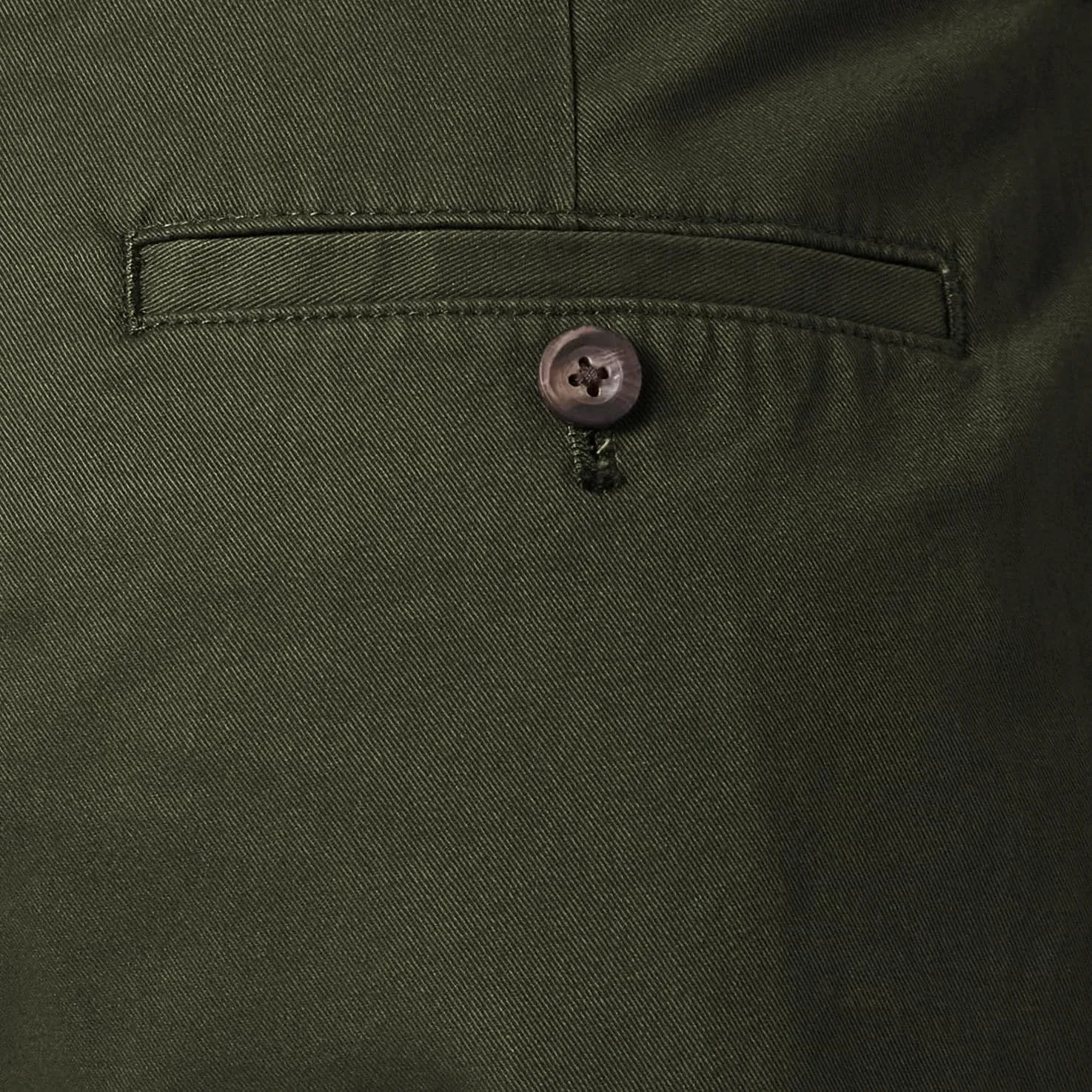 Amazon Essentials Men's Classic-Fit 7" Chino Shorts