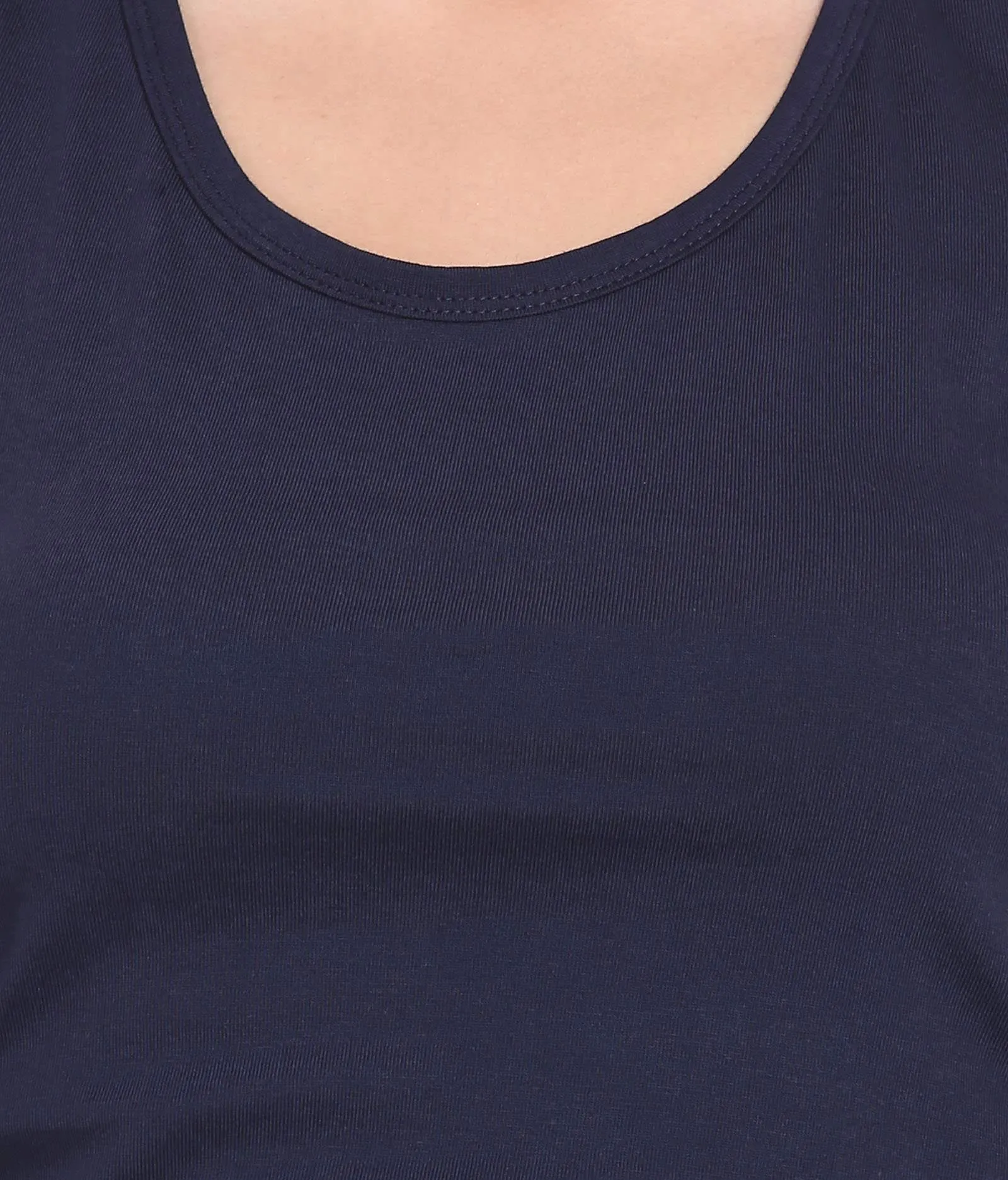 American-Elm Women's Navy Solid Cotton Slim Fit Boat Neck 2 Pc Night Set