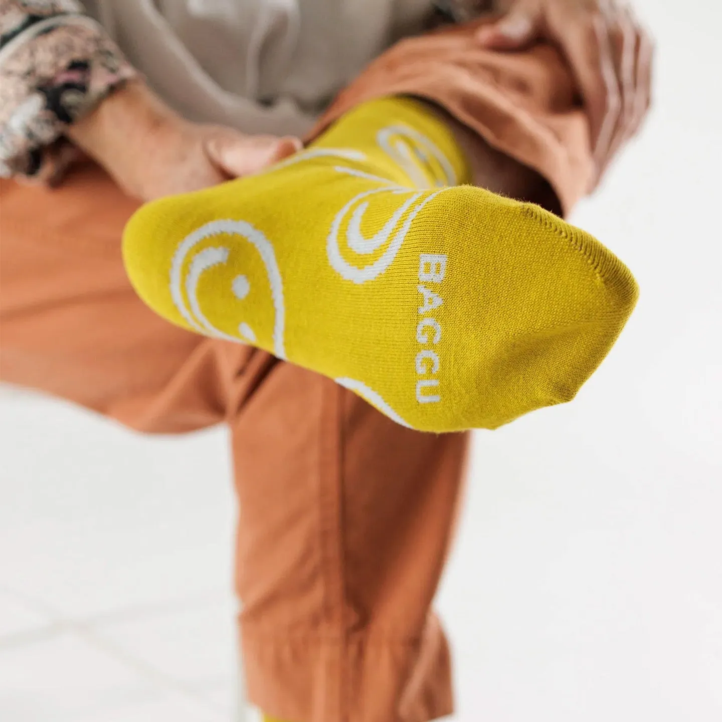 Baggu Crew Socks / Ochre Happy