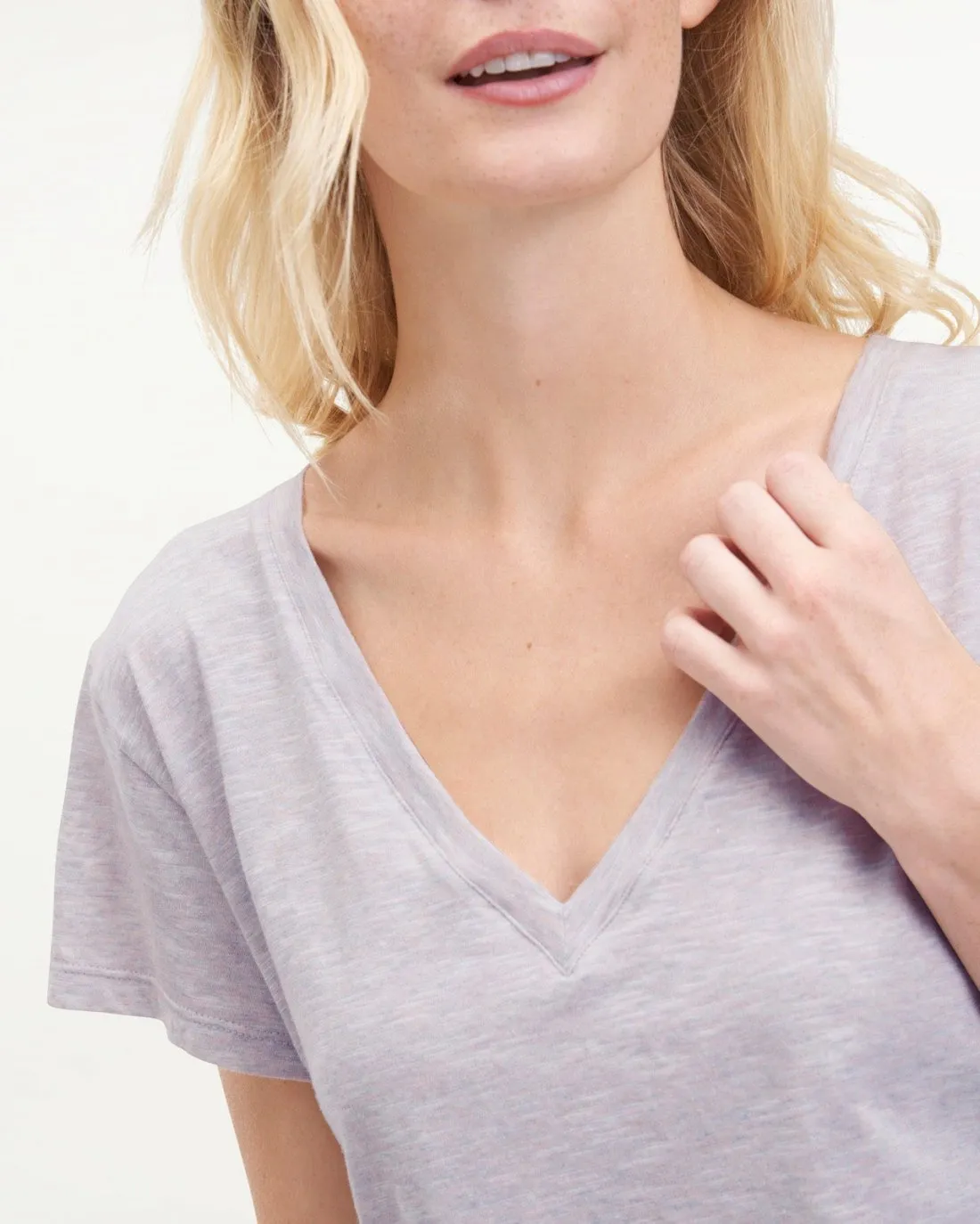 Botanical Dyed V-Neck Short Sleeve Tee