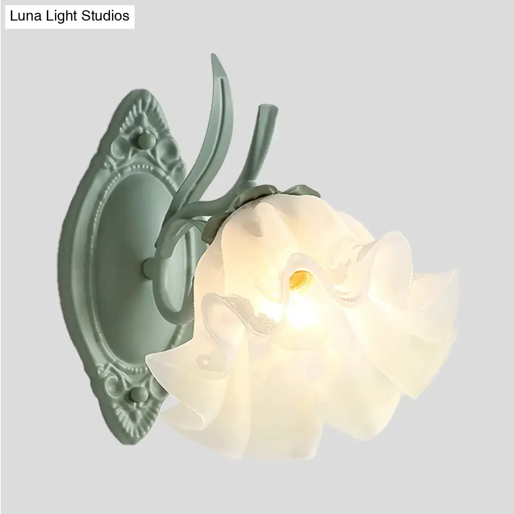 Korean Flower Metal Scalloped Bedroom Sconce Lamp with Gray and Green Wall Lighting