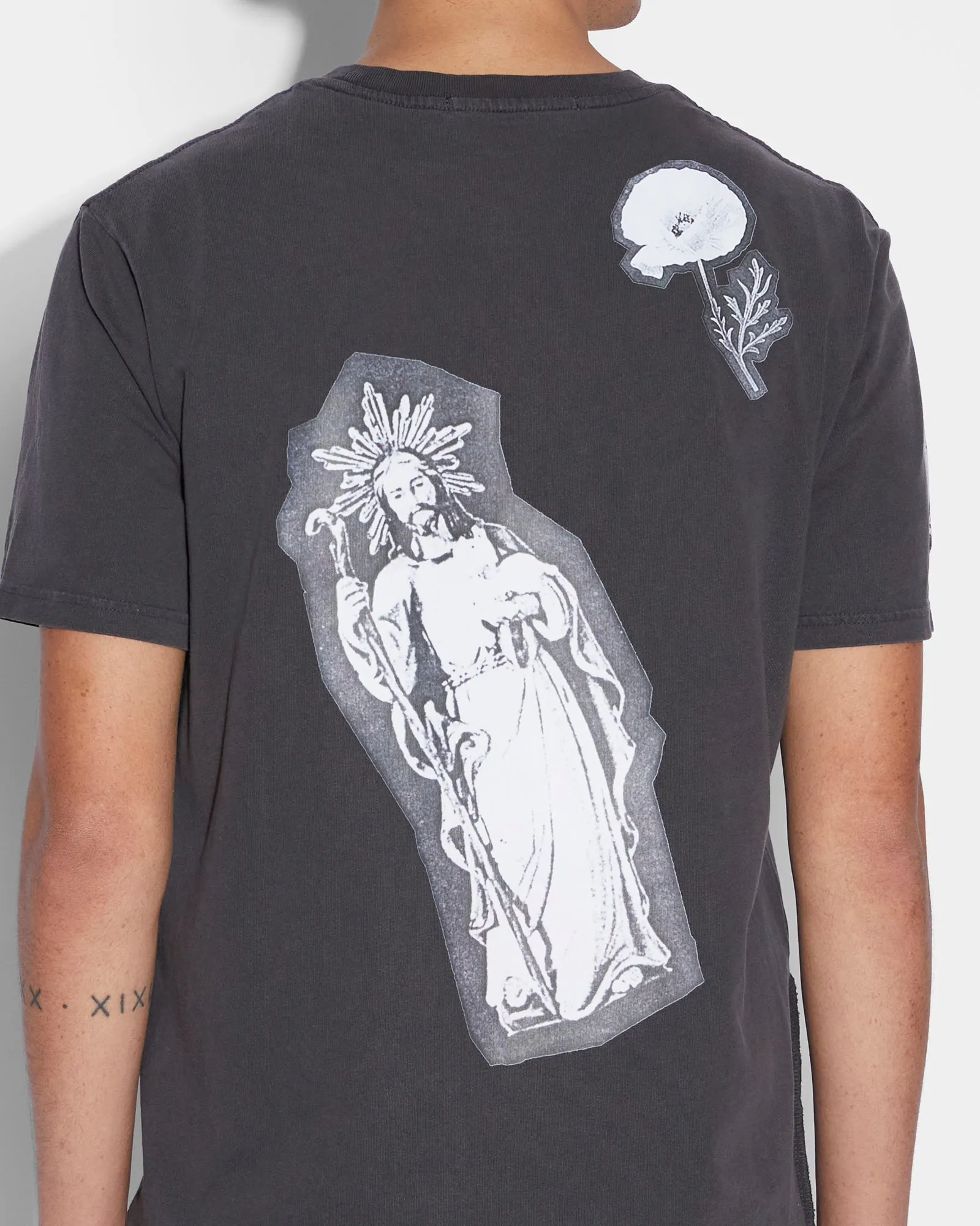 KUT OUT KASH SS TEE FADED BLACK