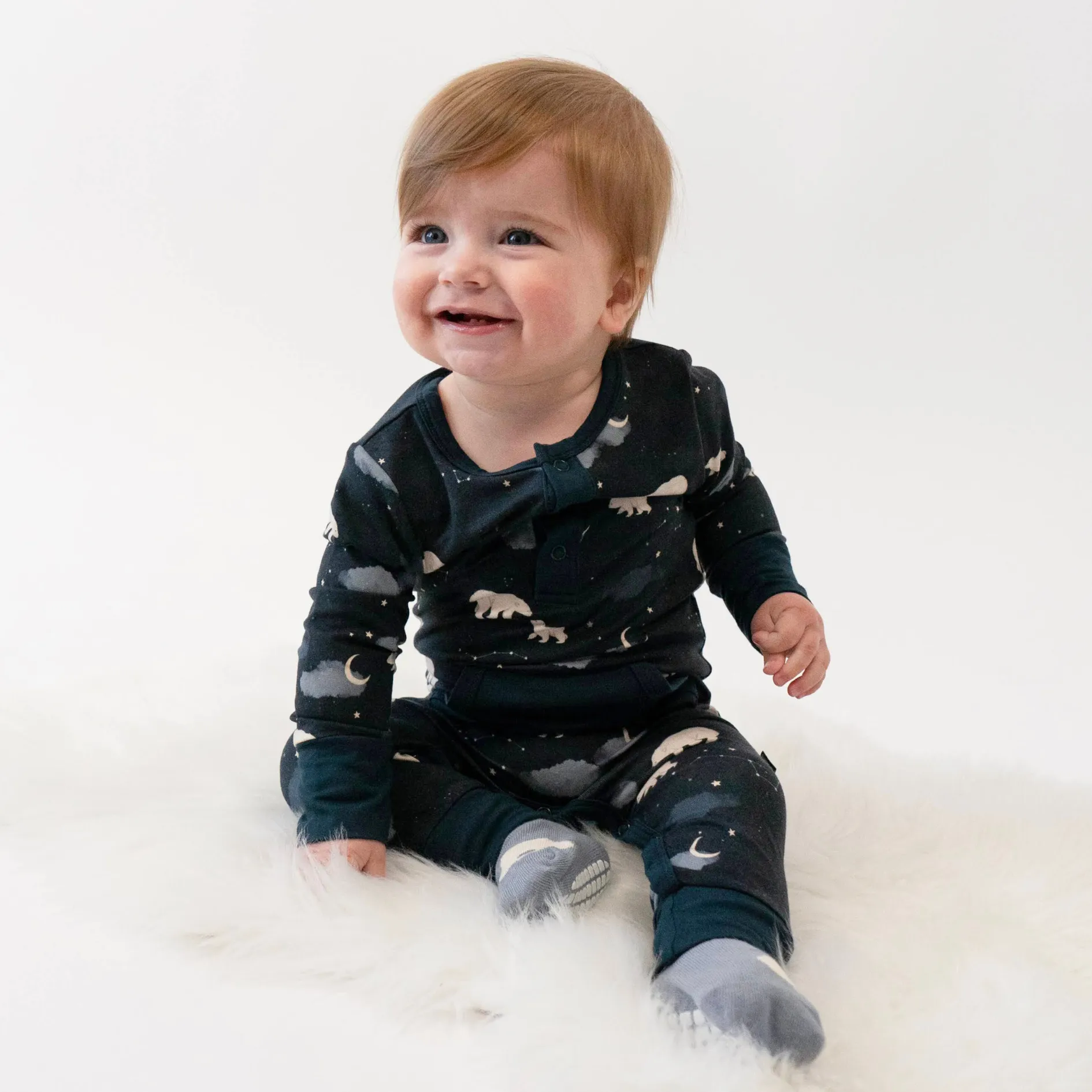 Long Sleeve Pocket Romper - Polar Bears