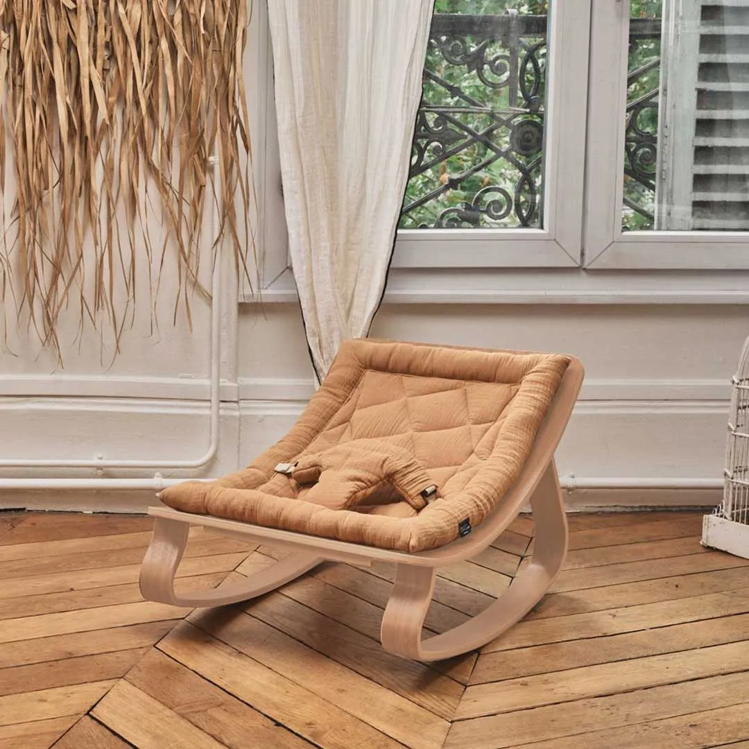 Outlet - Charlie Crane LEVO Baby Rocker - Beech