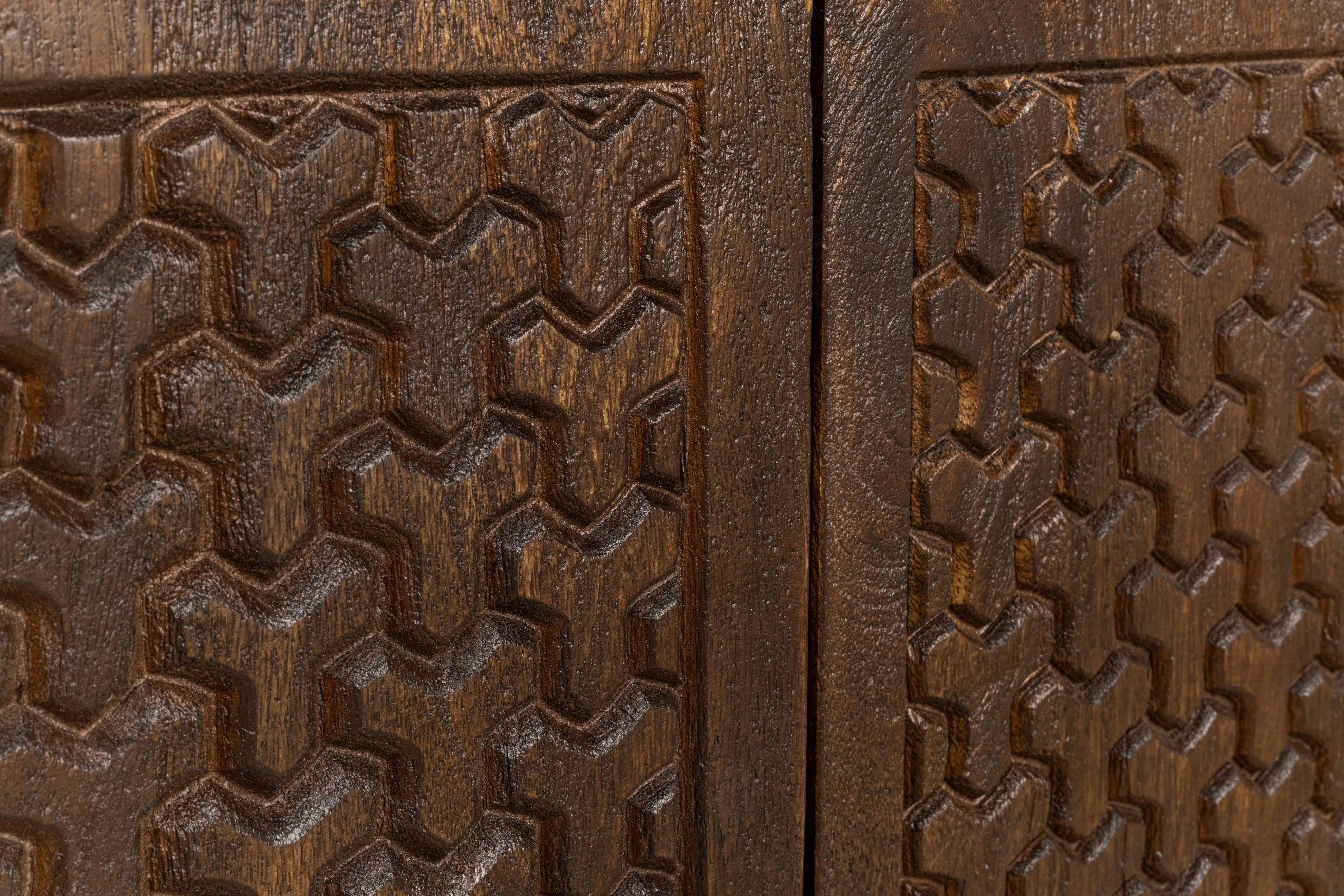 Sarreid - Battle Chainmail 4 Door Sideboard - Brown - Vintage